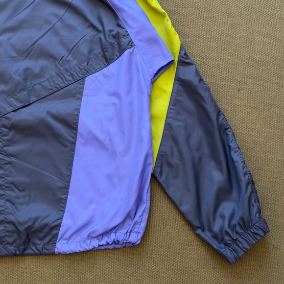 Vintage Nike Windbreaker - Picture 12 of 16